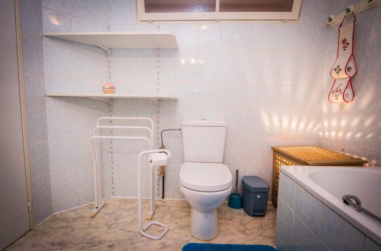 "Chez Michele & Christian " Apartment บาร์ ภายนอก รูปภาพ